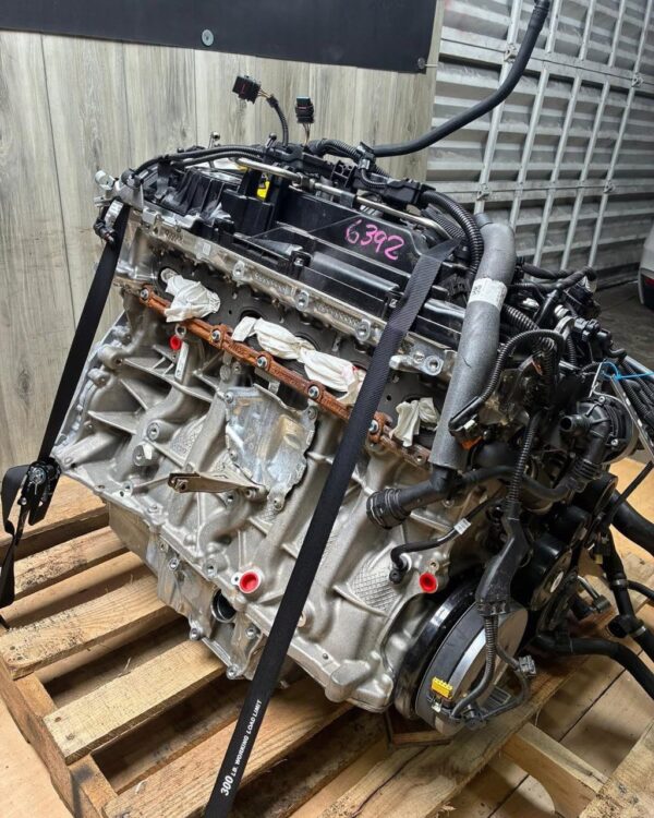 photo_5881705610636626948_y.jpg BMW G23 M440i B58 Engine