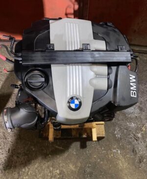 BMW E90 320d N47D20C Engine 2010 BMW E90 320d N47D20C Engine 2010