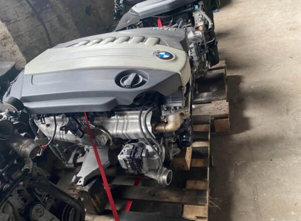BMW 330d E90 N57D30A LCI Engine 2011