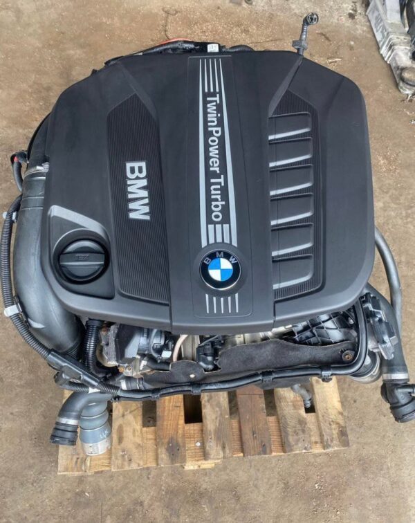 BMW X5 F15 N57D30B Engine 2015 BMW X5 F15 N57D30B Engine 2015