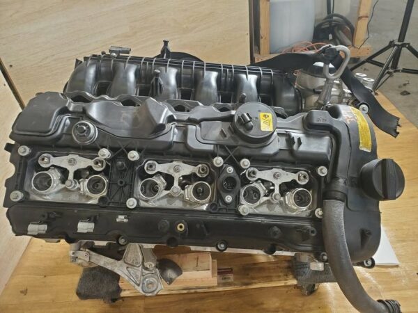 photo_5933883811106065202_y.jpg BMW F83 M4 S55 Engine 2016