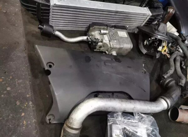 photo_5951858975085545579_y.jpg BMW X5 E53 M57N Engine Conversion Kit