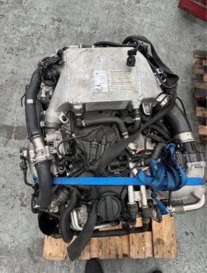 photo_5974381628970699565_y.jpg BMW X6 G06 M50d B57D30S Engine 2019