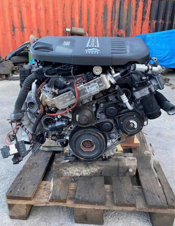 BMW F10 530d N57D30B Engine 2012